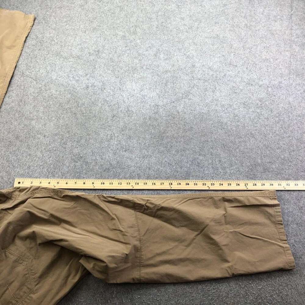 Kuhl Pants Mens 42x30 Beige Canvas Khakis Relaxed Straight Workwear Pockets - Picture 9 of 10